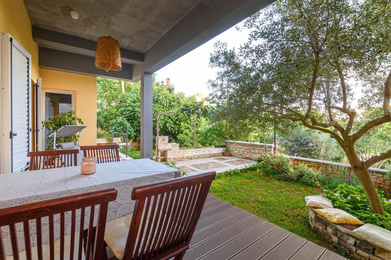 Apartment Macan, Beautiful Green Oasis Póla Kültér fotó